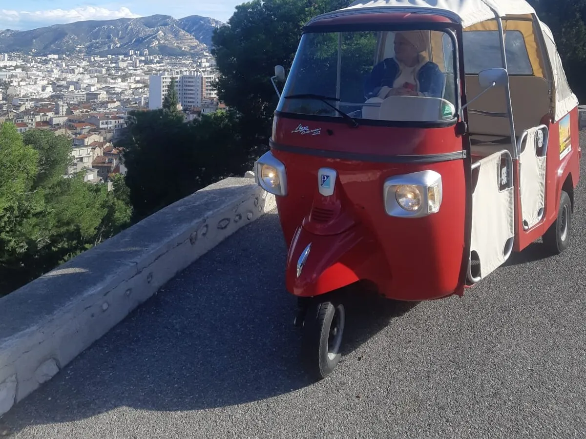 Le tuk-tuk